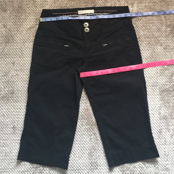 2 for $18 Smart Set Bermuda Shorts - Picture 4 of 9